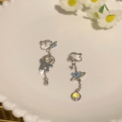 Earring Clip